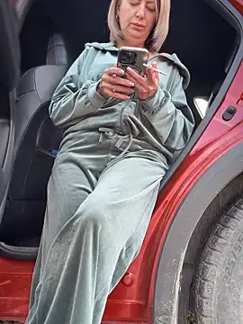 Milena-MilfaXXX online show from 11.23.25