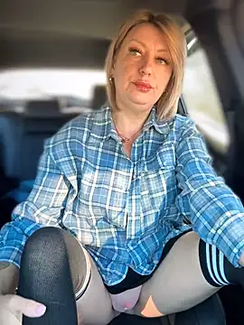 Milena-MilfaXXX online show from 03.29.26