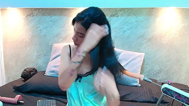 Dixie grey1 online show from 10.02.25