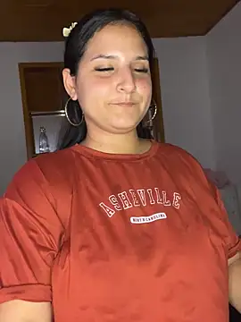 Snapshot of Alina0 chatting on 11.21.25 Alina0 online show from 11.21.25