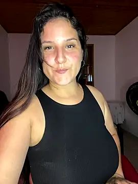 Snapshot of Alina0 chatting on 12.14.25 Alina0 online show from 12.14.25