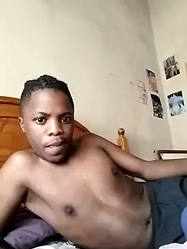 Snapshot of young21za chatting on 09.21.25 young21za online show from 09.21.25