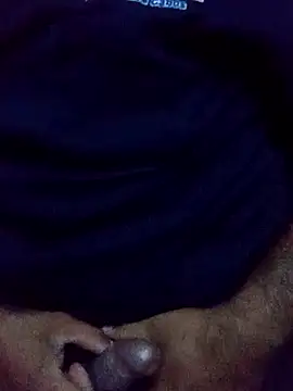 Snapshot of 125Delfin90 chatting on 11.21.25 125Delfin90 online show from 11.21.25