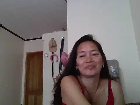 Snapshot of Asianwild_matured4uxx chatting on 11.16.25 Asianwild matured4uxx online show from 11.16.25