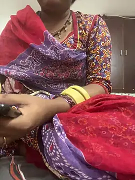 Snapshot of Sakhi-Queen01 chatting on 07.03.26 Sakhi-Queen01 online show from 07.03.26