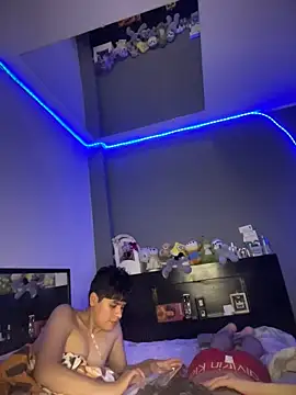 Kailertwink online show from 05.29.26