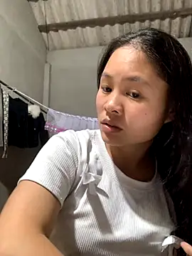 NhuFox online show from 10.05.25