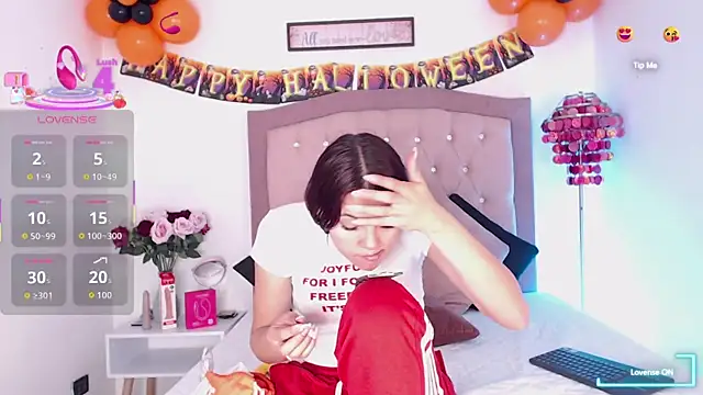 AmelieAndAce online show from 10.08.25