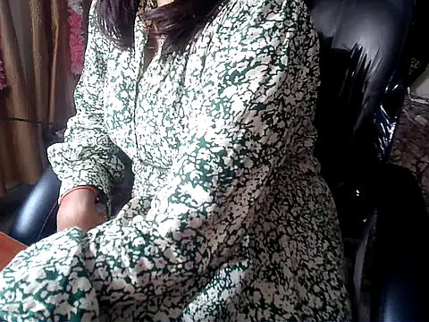 Anaconda-Mall online show from 10.22.25