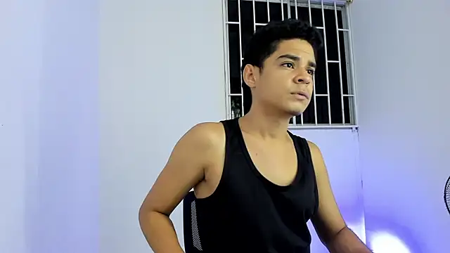 Snapshot of edy_play chatting on 11.17.25 edy play online show from 11.17.25