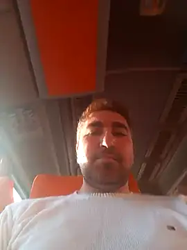 Snapshot of mert0359 chatting on 11.03.25 mert0359 online show from 11.03.25