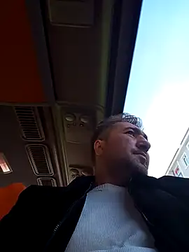 Snapshot of mert0359 chatting on 11.27.25 mert0359 online show from 11.27.25