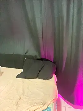 Lady Dirty444 online show from 10.18.25