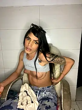 Lady Dirty444 online show from 11.19.25