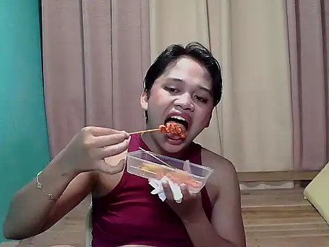 pinaymorena zeinab online show from 07.03.26