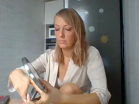 Vexxaa online show from 12.22.25