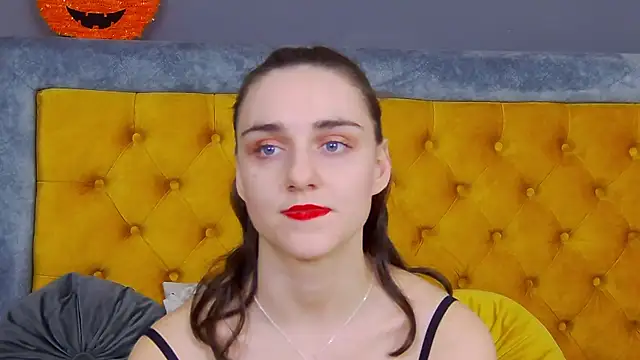 Snapshot of Jessica_White_ chatting on 11.14.25 Jessica White online show from 11.14.25