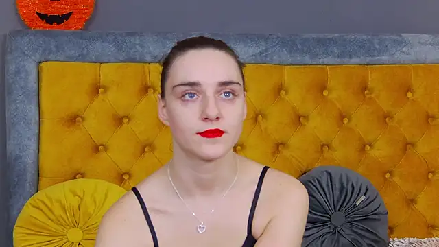 Snapshot of Jessica_White_ chatting on 11.27.25 Jessica White online show from 11.27.25