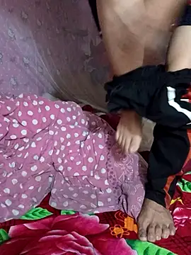 Snapshot of TinTin321 chatting on 12.21.25 TinTin321 online show from 12.21.25