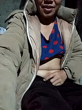 Snapshot of TinTin321 chatting on 01.05.26 TinTin321 online show from 01.05.26