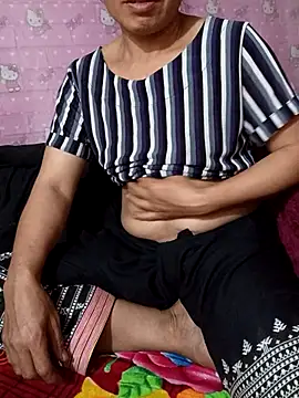 Snapshot of TinTin321 chatting on 02.13.26 TinTin321 online show from 02.13.26