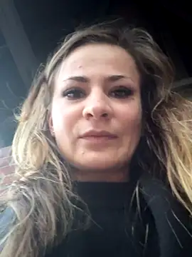 IsabellaEtha online show from 10.22.25