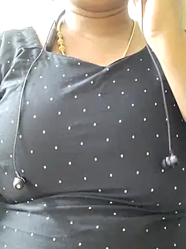 yelmaji91 online show from 12.17.25