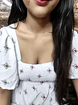 Indian-Aleena online show from 10.22.25