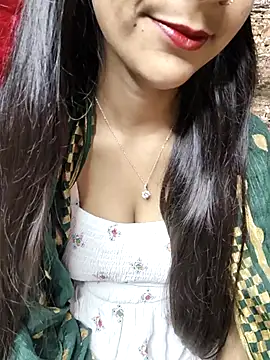 Indian-Aleena online show from 11.20.25