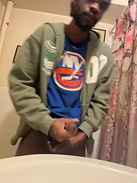 Snapshot of BigBDMari chatting on 11.17.25 BigBDMari online show from 11.17.25