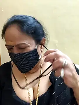 heera-rani online show from 11.21.25