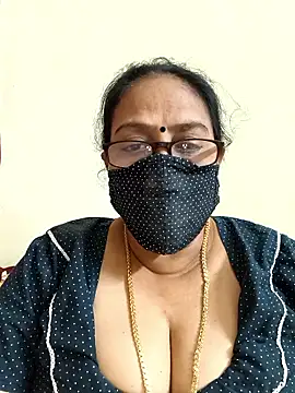 Snapshot of heera-rani chatting on 01.19.26 heera-rani online show from 01.19.26