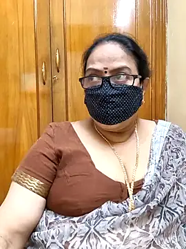 Snapshot of heera-rani chatting on 02.21.26 heera-rani online show from 02.21.26