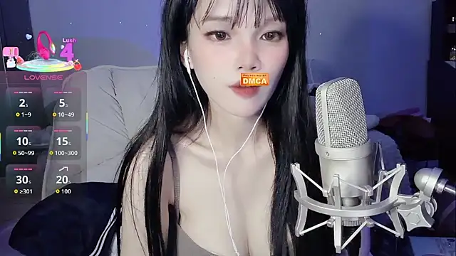 twlilybae online show from 04.18.26