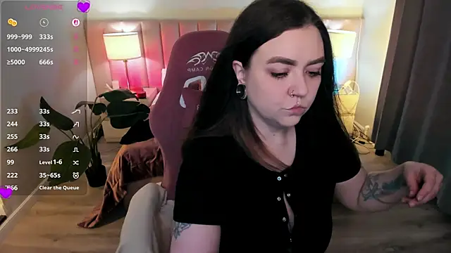 ashton heidii online show from 04.17.26