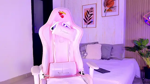 Ayleen Dunkan online show from 02.25.26