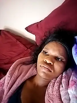 Snapshot of Seductive_Yellow_Titties chatting on 09.28.25 Seductive Yellow Titties online show from 09.28.25