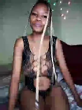 Snapshot of Seductive_Yellow_Titties chatting on 02.13.26 Seductive Yellow Titties online show from 02.13.26