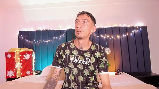 dominik thompson777 online show from 11.15.25