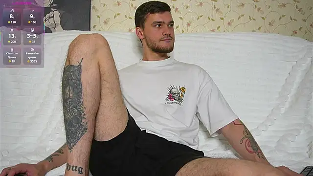 Snapshot of johnstoneisland chatting on 05.30.26 johnstoneisland online show from 05.30.26