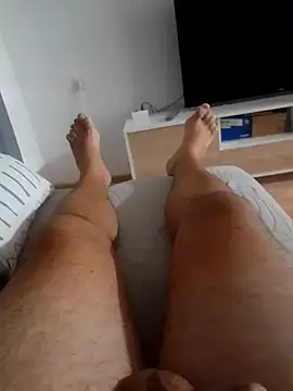 Snapshot of ratoncito_3 chatting on 09.22.25 ratoncito 3 online show from 09.22.25