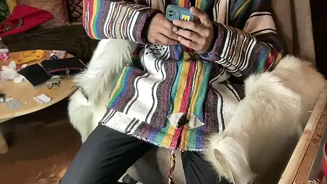 Snapshot of JUSTFORRICH chatting on 12.23.25 JUSTFORRICH online show from 12.23.25