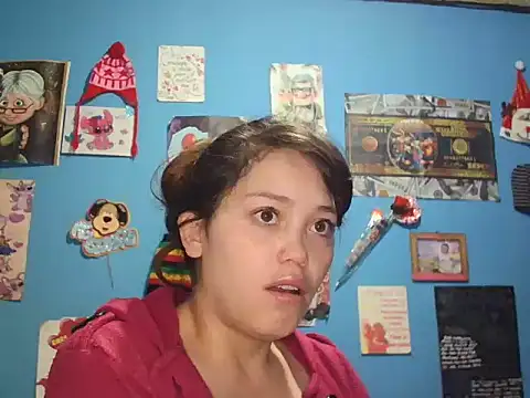 Snapshot of chanito_1421 chatting on 10.27.25 chanito 1421 online show from 10.27.25