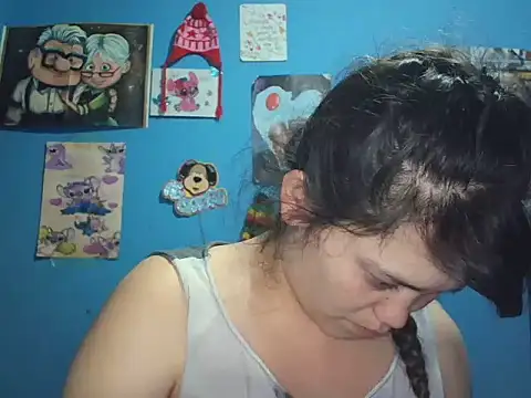 Snapshot of chanito_1421 chatting on 11.24.25 chanito 1421 online show from 11.24.25