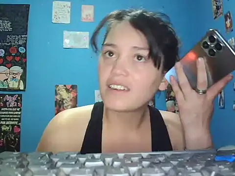 Snapshot of chanito_1421 chatting on 12.04.25 chanito 1421 online show from 12.04.25