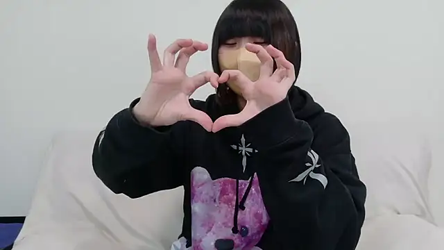 Snapshot of HARU_ooo000_LOVE chatting on 12.19.25 HARU ooo000 LOVE online show from 12.19.25