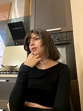 Snapshot of Miranda_Kerry chatting on 09.21.25 Miranda Kerry online show from 09.21.25