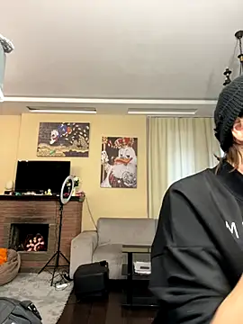 Snapshot of Miranda_Kerry chatting on 11.06.25 Miranda Kerry online show from 11.06.25