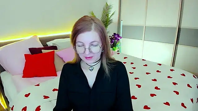 YourUniverser online show from 03.09.26