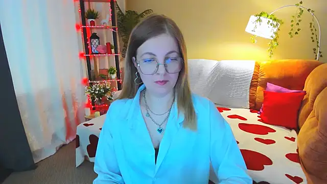 YourUniverser online show from 04.08.26